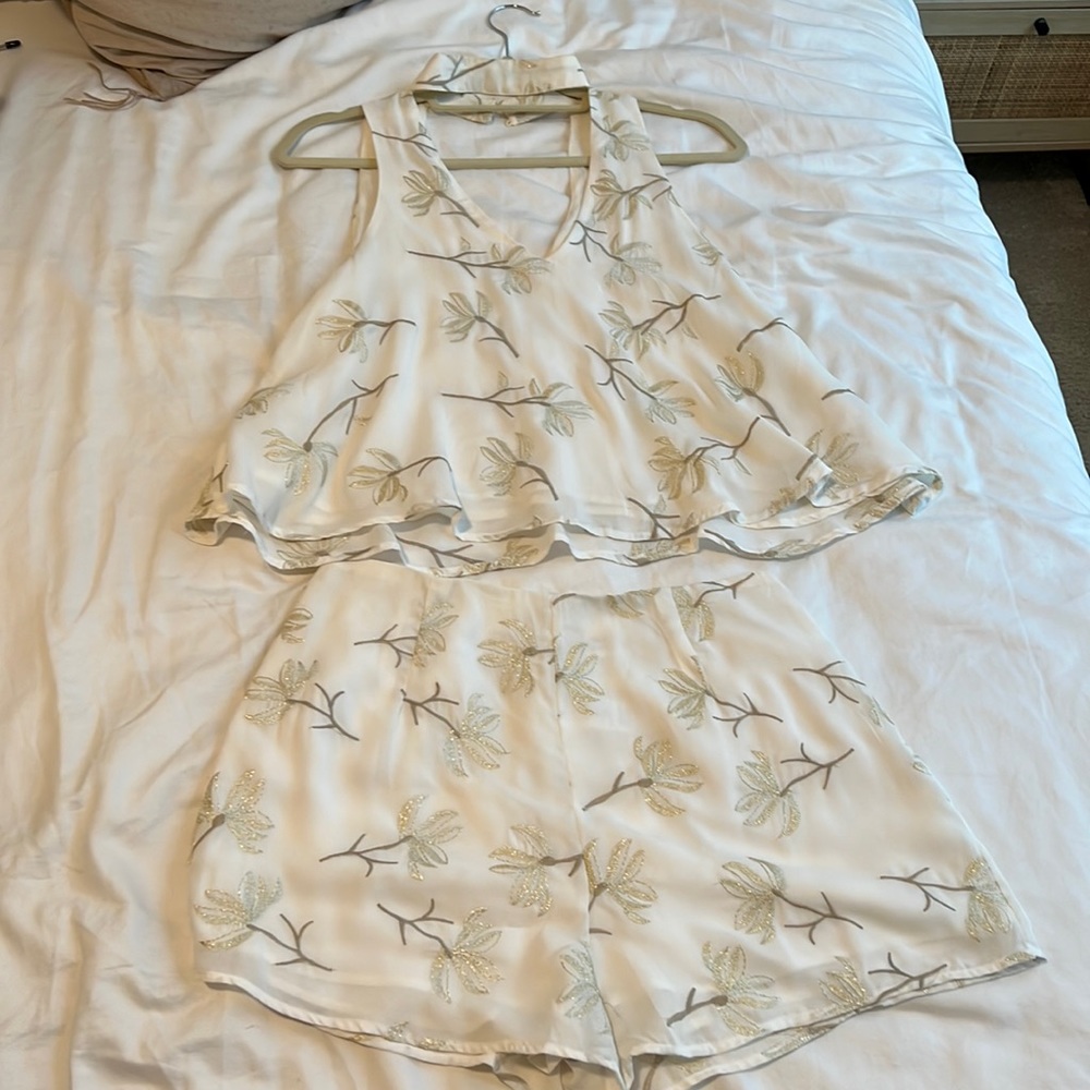 Two piece white set